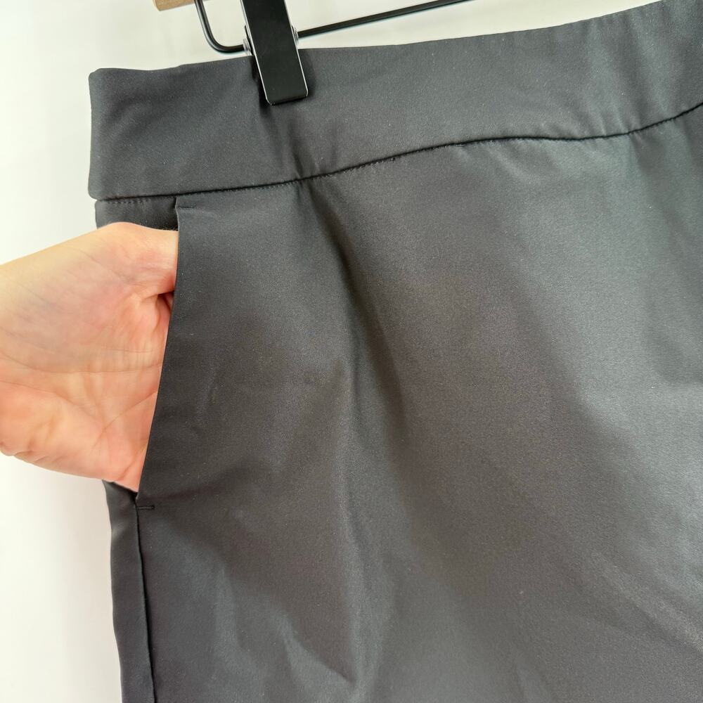 Nike Golf Skort Size 10 Black Dri-Fit Women’s Skirt with Shorts Lining Athletic - Picture 4 of 15